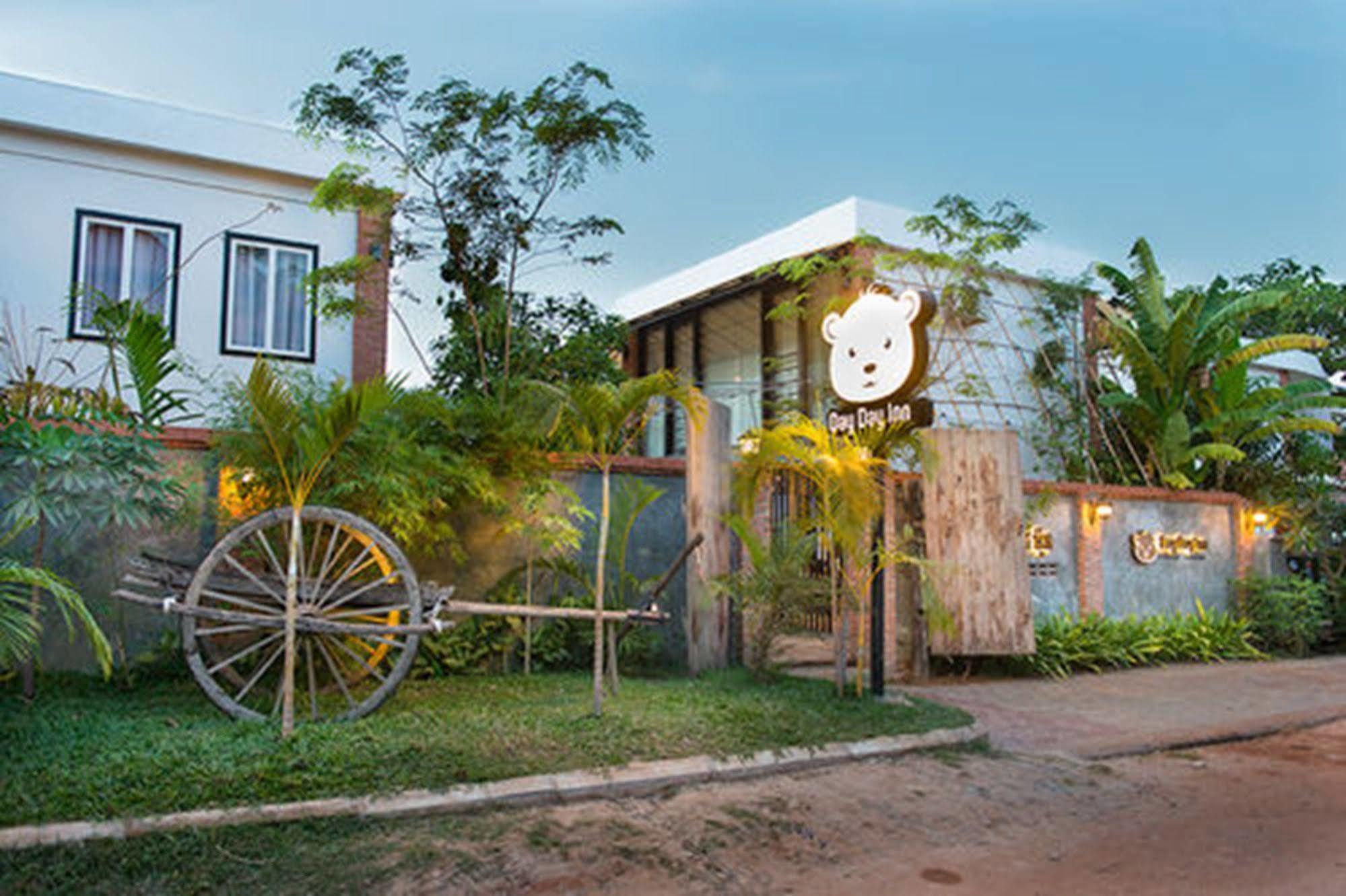 Day Day Inn Siem Reap Extérieur photo