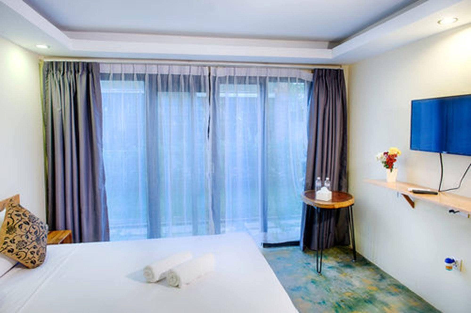Day Day Inn Siem Reap Extérieur photo