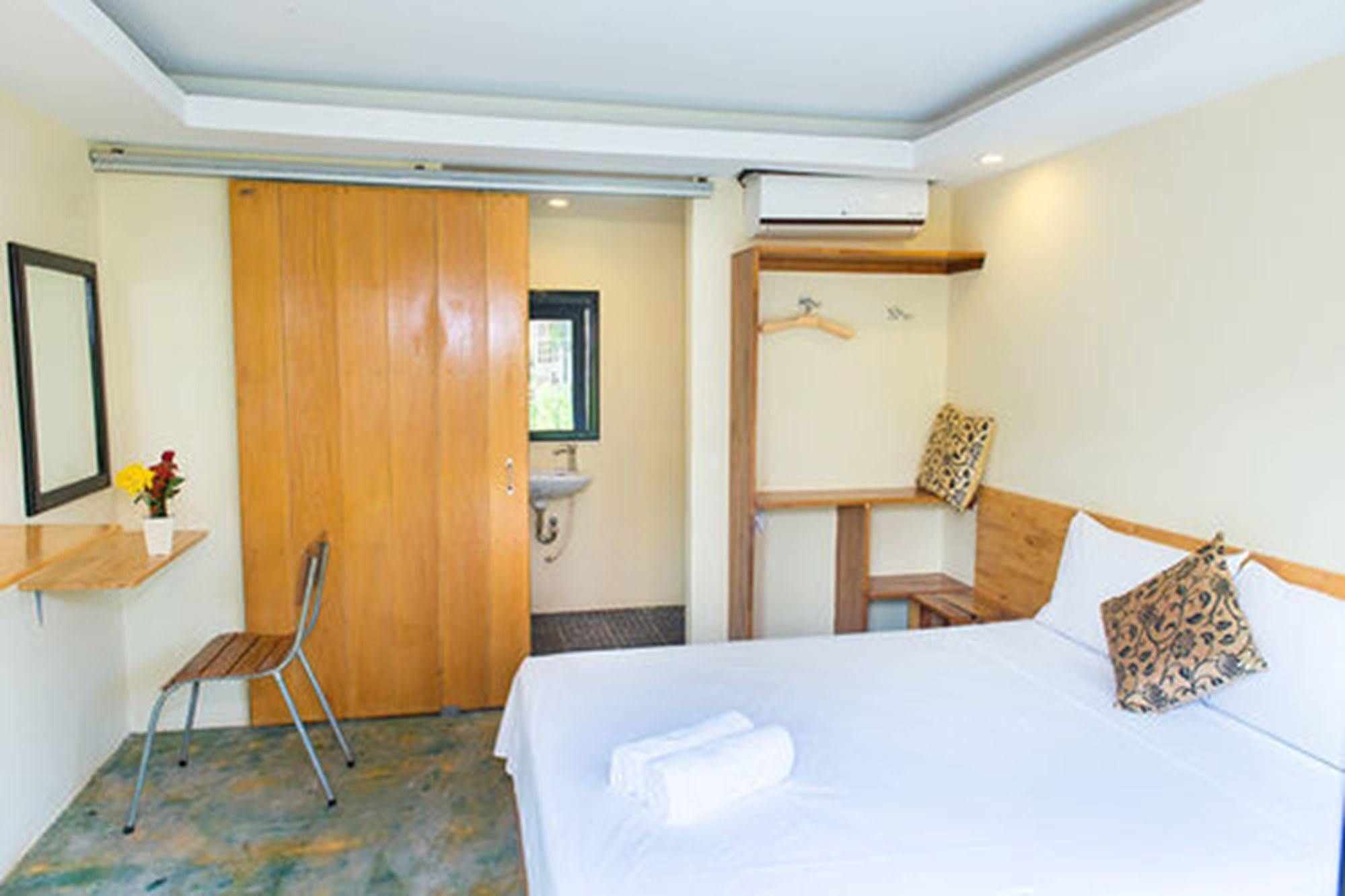 Day Day Inn Siem Reap Extérieur photo