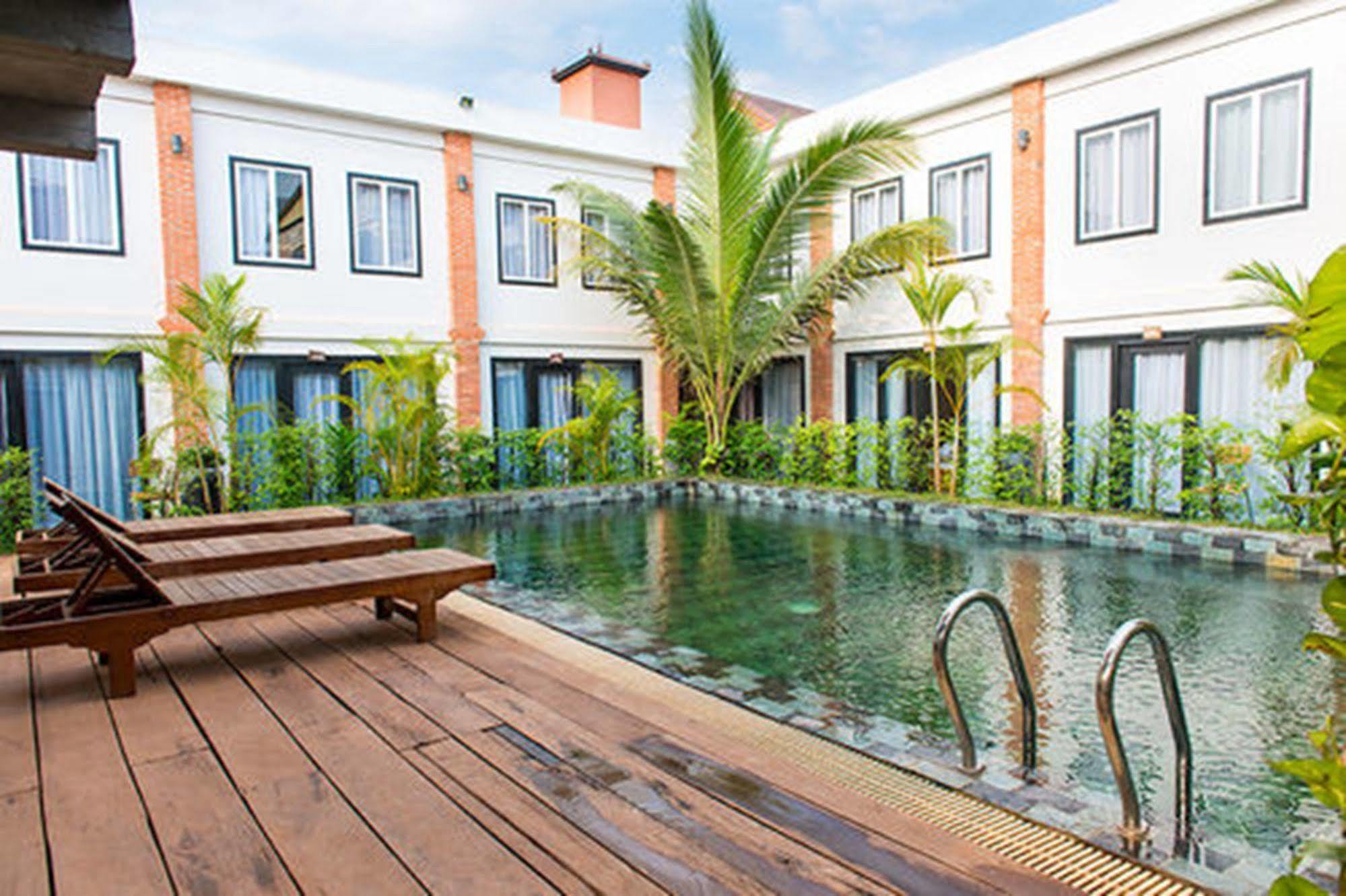 Day Day Inn Siem Reap Extérieur photo